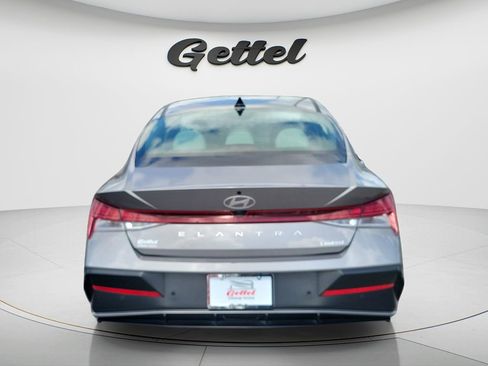 Used 2024 Hyundai Elantra Limited FWD image 5