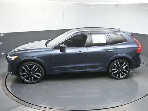 Used 2023 Volvo XC60 B5 Ultimate image 46