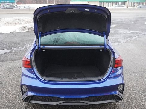 Used 2023 Kia Forte LXS w/ LXS Technology Package image 18