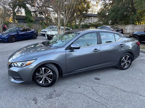 Used 2023 Nissan Sentra SV FWD image 3