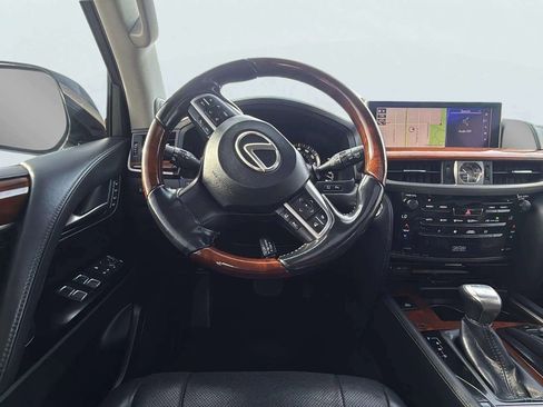 Used 2016 Lexus LX 570 4WD image 16
