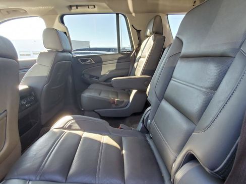 Used 2016 GMC Yukon Denali w/ Open Road Package AWD/4WD image 5