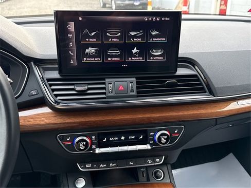 Used 2021 Audi Q5 2.0T Premium Plus image 15