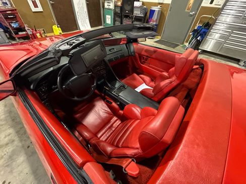 Used 1993 Chevrolet Corvette Convertible image 20