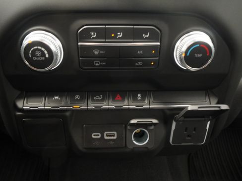 Used 2026 GMC Sierra 1500 Pro w/ Graphite Edition AWD/4WD image 19