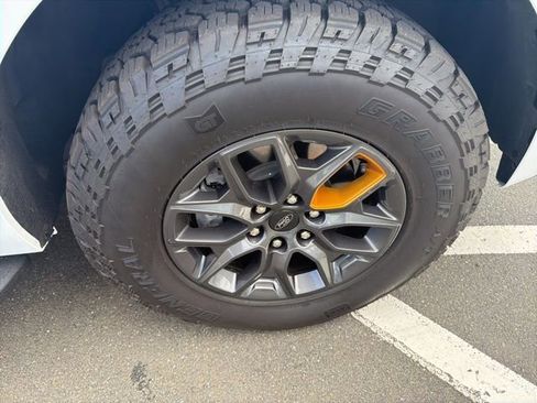 Used 2025 Ford Expedition Tremor AWD/4WD image 30