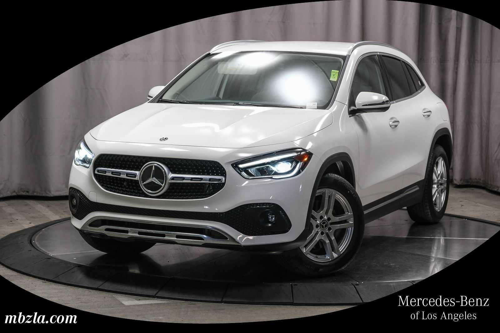Used 2022 Mercedes-Benz GLA 250 4MATIC image 1