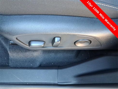 New 2026 Chevrolet Traverse LT w/ Sun and Wheel Package image 15