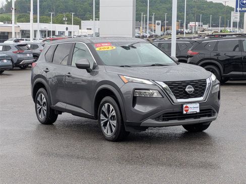 Certified 2023 Nissan Rogue SV AWD/4WD image 3