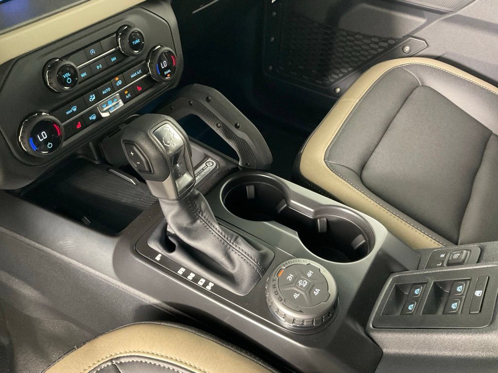New 2026 Ford Bronco Big Bend w/ Black Diamond Package AWD/4WD image 19