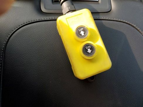 New 2024 RAM 3500 Tradesman image 10