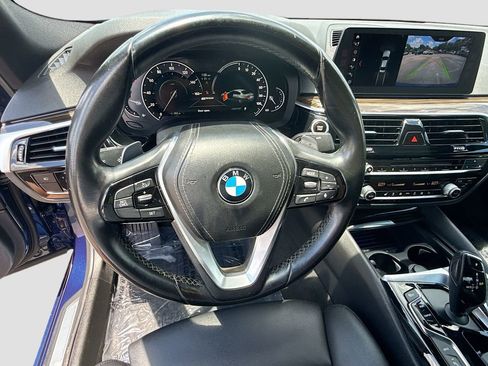 Used 2018 BMW 530e RWD image 40
