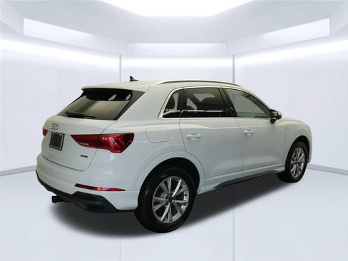 Certified 2023 Audi Q3 2.0T Premium Plus AWD/4WD image 11