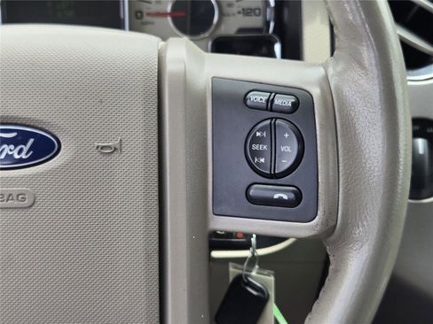 Used 2012 Ford Expedition Limited AWD/4WD image 27