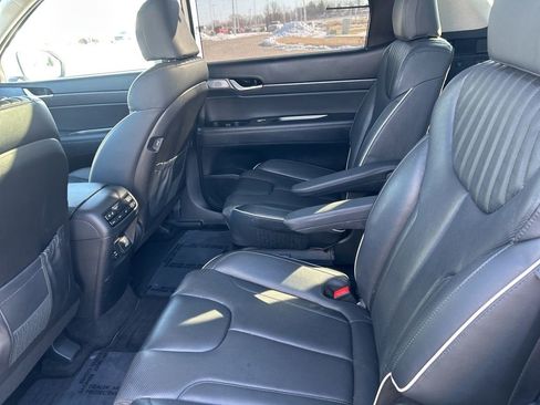 Used 2023 Hyundai Palisade Limited image 15