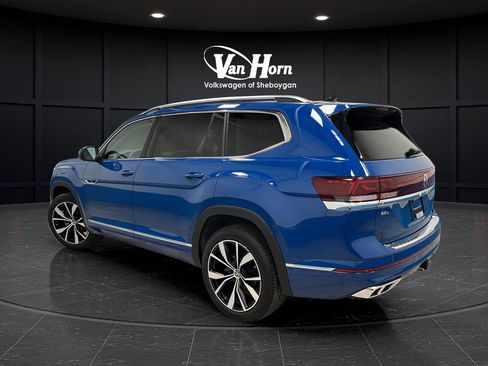 Used 2025 Volkswagen Atlas SEL Premium R-Line AWD/4WD image 5