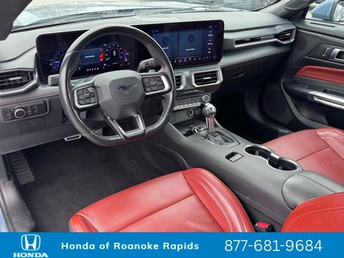 Used 2024 Ford Mustang GT Premium image 25