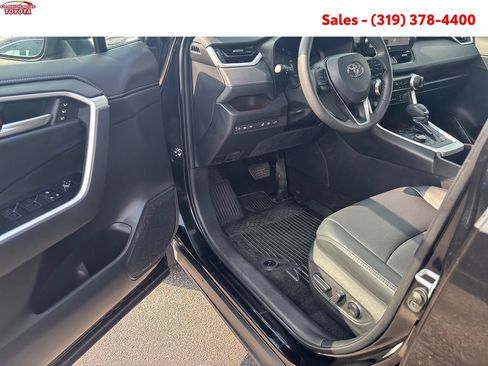 Certified 2024 Toyota RAV4 Limited w/ Weather Package AWD/4WD image 20