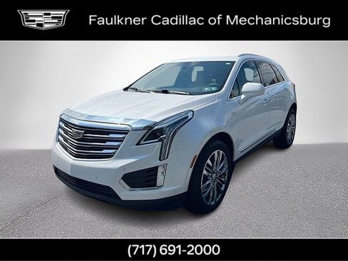 Used 2017 Cadillac XT5 Premium Luxury AWD/4WD image 12