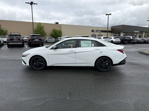 New 2026 Hyundai Elantra SEL Sport Premium w/ Cargo Package FWD image 13