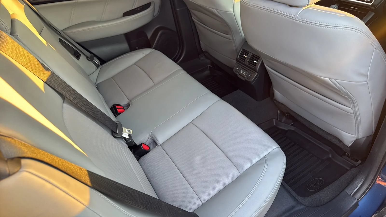 Used 2019 Subaru Outback 2.5i Limited AWD/4WD image 21
