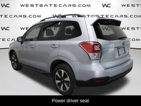 Used 2018 Subaru Forester 2.5i Premium w/ All-Weather Package AWD/4WD image 5