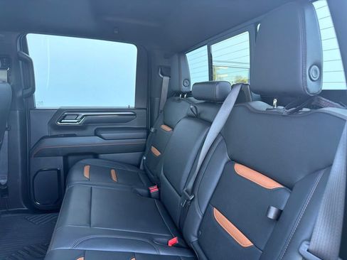 Used 2025 GMC Sierra 3500 AT4 w/ AT4 Premium Plus Package AWD/4WD image 27