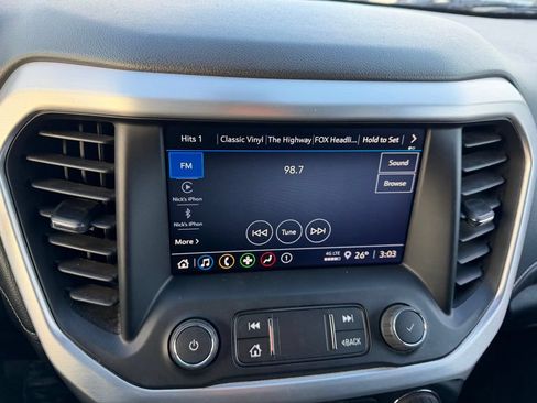 Used 2023 GMC Acadia SLE FWD image 18