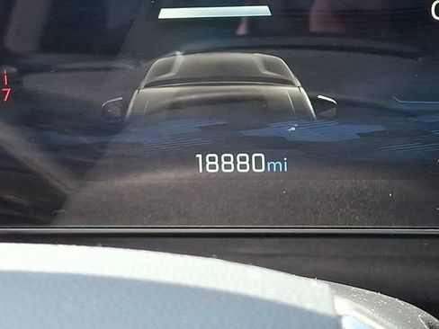 Used 2025 Chevrolet Equinox LT FWD image 20