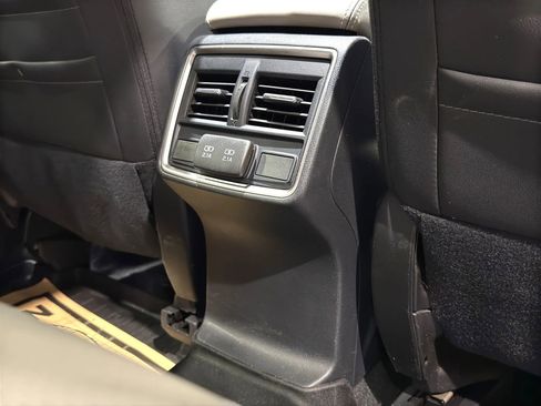 Used 2020 Subaru Forester Limited AWD/4WD image 25
