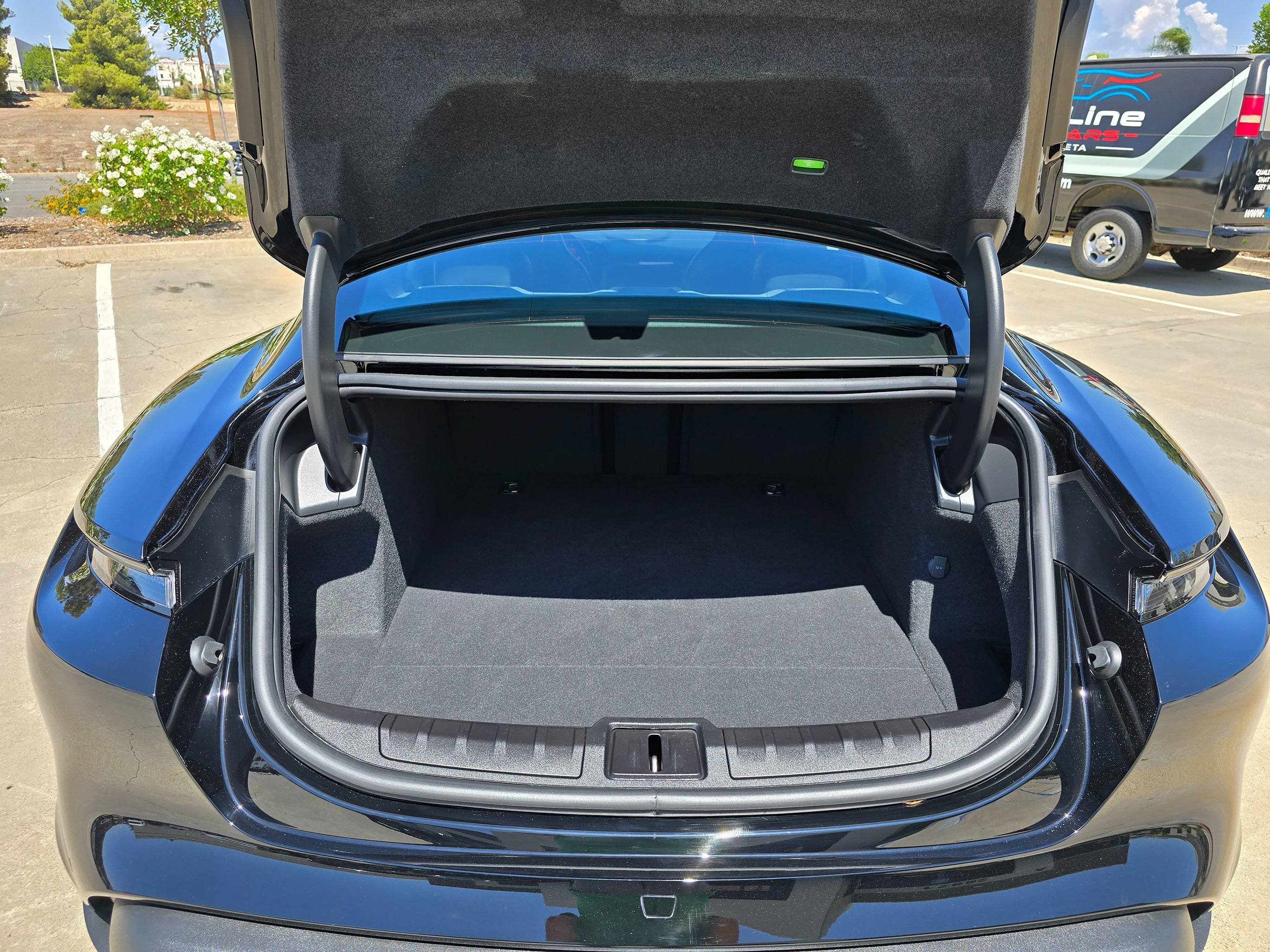 Used 2024 Porsche Taycan RWD image 28
