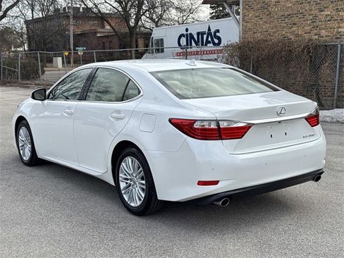 Used 2014 Lexus ES 350 w/ Luxury Package image 7