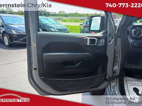 Used 2023 Jeep Wrangler Unlimited Rubicon 392 w/ Trailer Tow Package AWD/4WD image 14