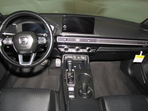 Certified 2025 Honda Civic Sport Touring image 15