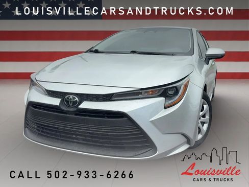 Used 2024 Toyota Corolla LE FWD image 1