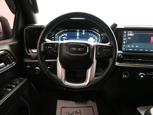Used 2023 GMC Sierra 1500 Elevation w/ X31 Off-Road Package AWD/4WD image 16