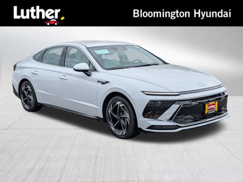 New 2026 Hyundai Sonata SEL AWD/4WD image 1