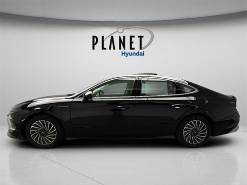 New 2026 Hyundai Sonata Limited image 2