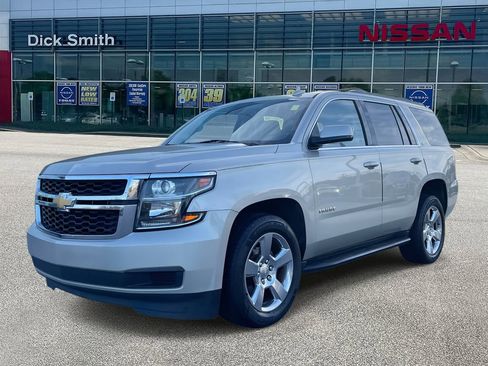 Used 2017 Chevrolet Tahoe LT image 3