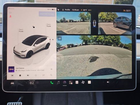 Used 2023 Tesla Model Y Performance AWD/4WD image 45