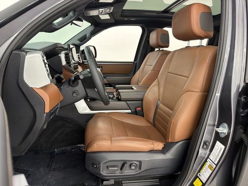 Used 2023 Toyota Tundra 1794 Edition AWD/4WD image 5