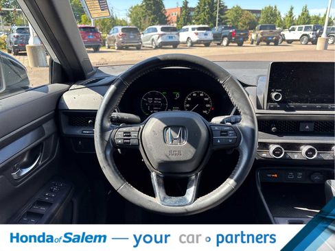Used 2023 Honda CR-V Sport image 15