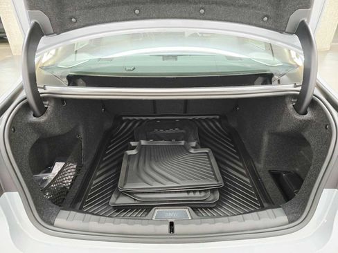 New 2026 BMW 330i xDrive 330i NA xDrive w/ M Sport Package image 28