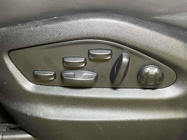 Certified 2023 Porsche Cayenne Turbo GT AWD/4WD image 17