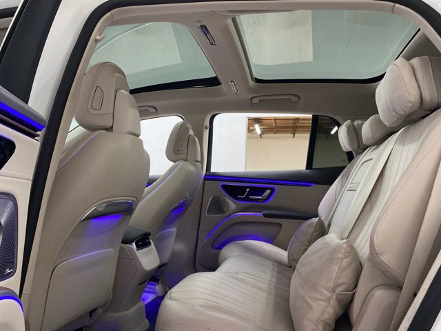Used 2024 Mercedes-Benz EQS 450+ SUV image 30
