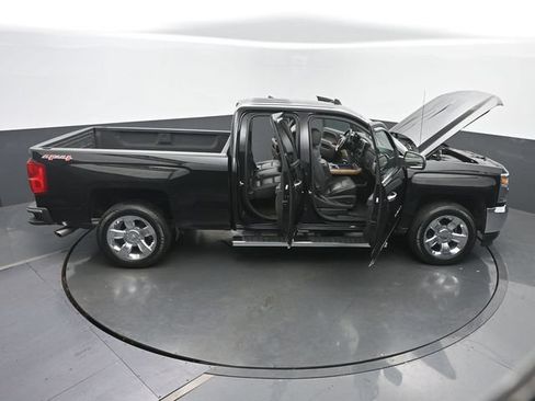 Used 2017 Chevrolet Silverado 1500 LTZ w/ Sport Package AWD/4WD image 38