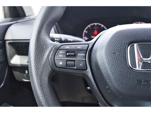 Used 2024 Honda CR-V LX image 23