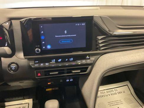 Used 2026 Toyota Camry LE w/ Convenience Package FWD image 24