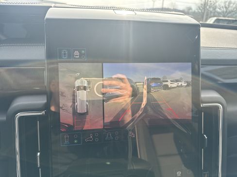 New 2026 GMC Yukon XL Elevation w/ Elevation Premium Package AWD/4WD image 26