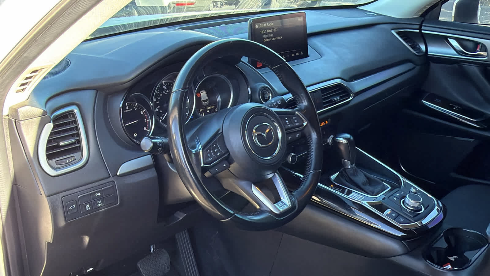 Used 2020 MAZDA CX-9 Touring w/ Touring Premium Package FWD image 10